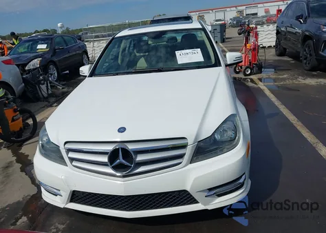 2013 Mercedes-Benz C 300 Sport 4Matic from USA, damaged, VIN WDDGF8AB2DR242582